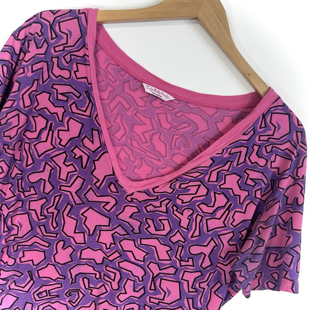 Vintage 90s Truly Madly Deeply Shirt Size Medium Pink Purple Pop Art Print *READ